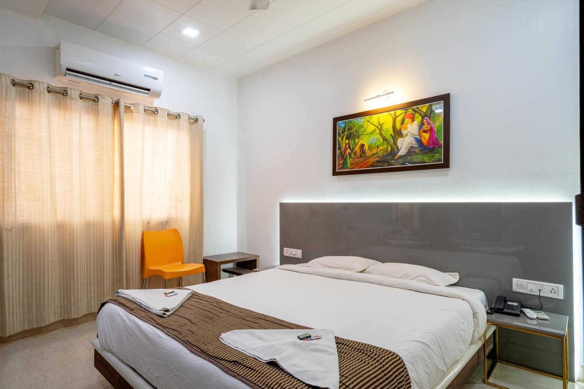 Hotel Darshan Executive Tuljapur エクステリア 写真